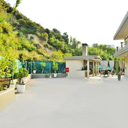 Elegant With Pool & Garden In Eleousis Willa Kalithies